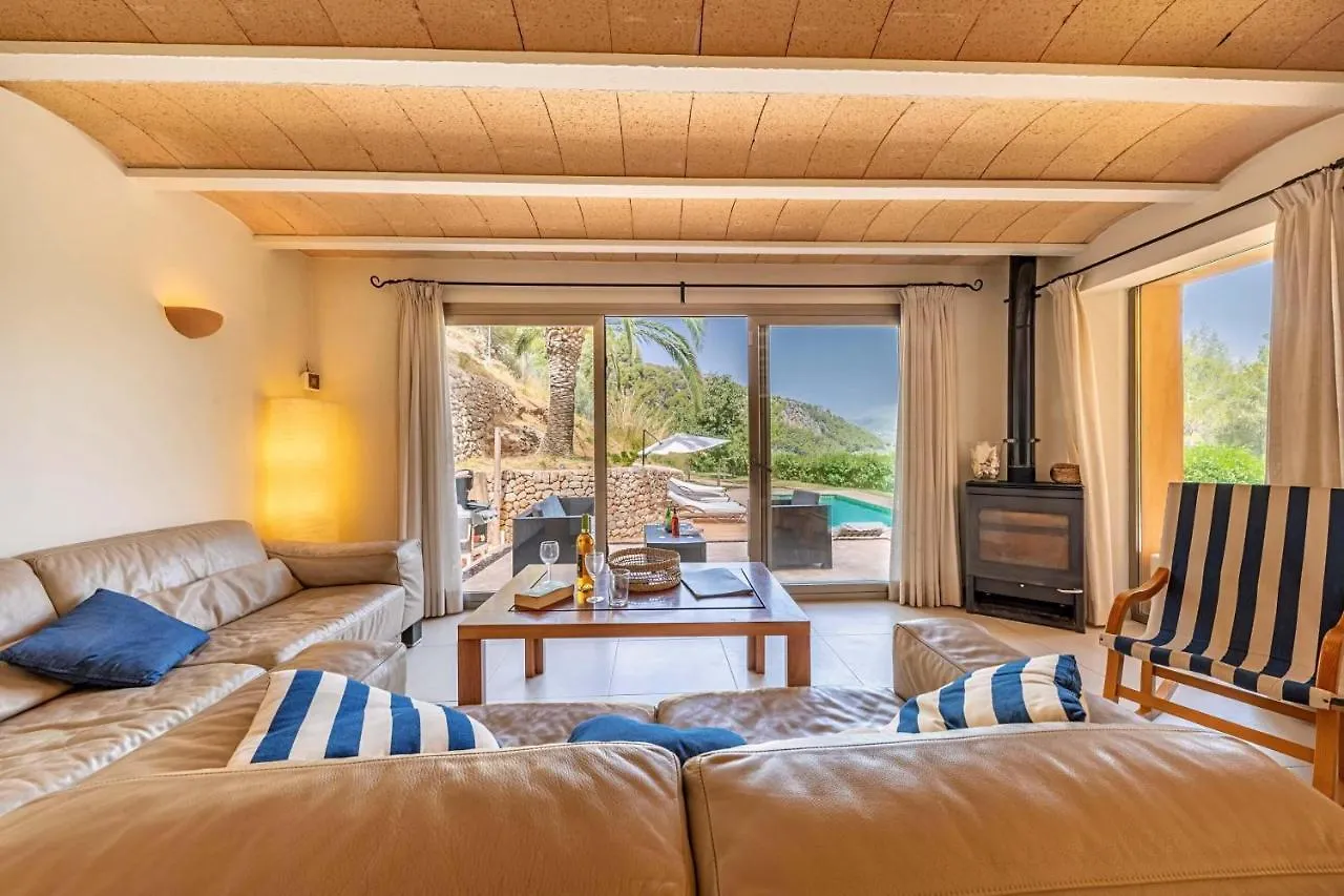 Villa Can Sort By Sealand Villas Soller 0*,