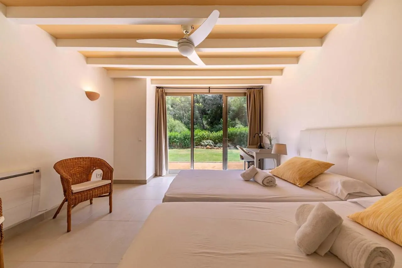 Villa Can Sort By Sealand Villas Soller 0*,